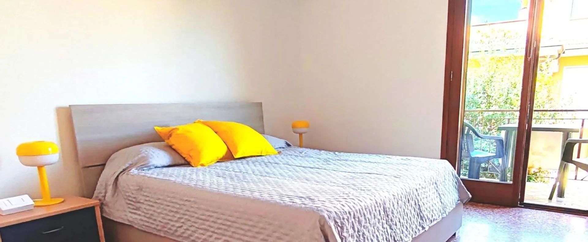 Appartamento Giallo - Over The Rainbow Apartaments - Lido Di Jesolo - 4 Posti Letto Italy