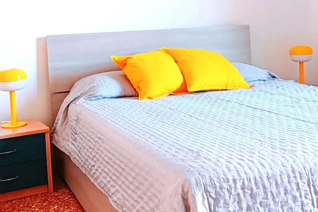 Appartamento Giallo - Over The Rainbow Apartaments - Lido Di Jesolo - 4 Posti Letto